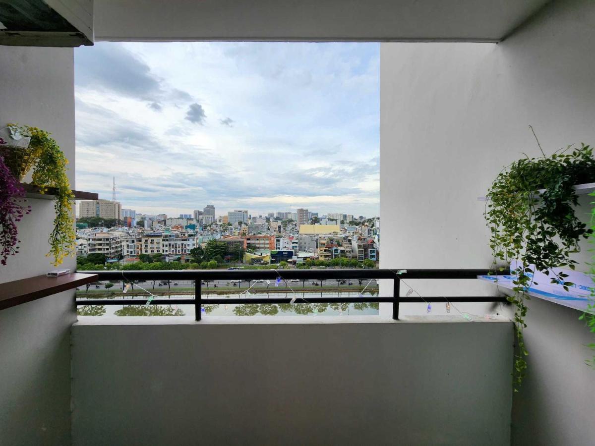 Căn hộ Ho 2pn - 5 Phut Den Trung Tam Thanh Pho - View Song TP. Hồ Chí Minh